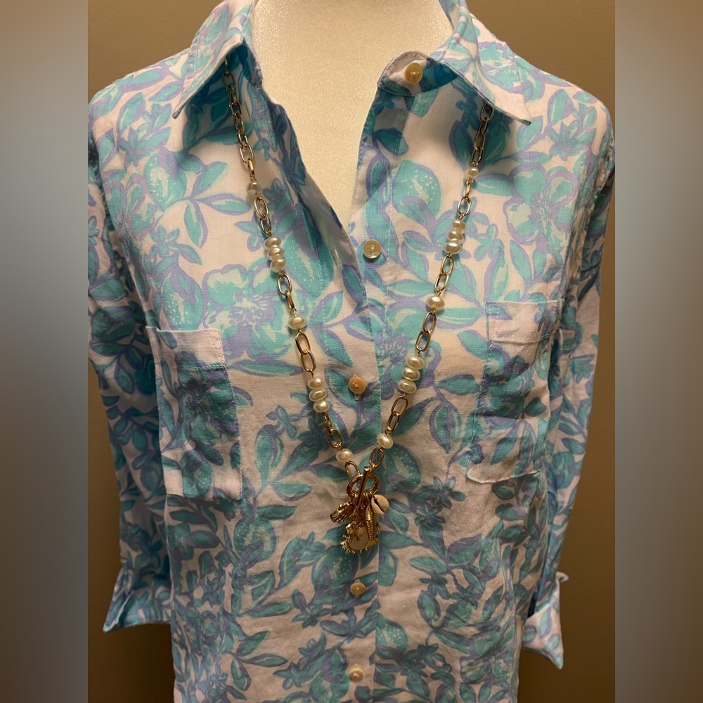 ✨ Lilly Pulitzer Sunbathers Bliss Necklace Gold Chain Pearl Sea Life Charms! NWT